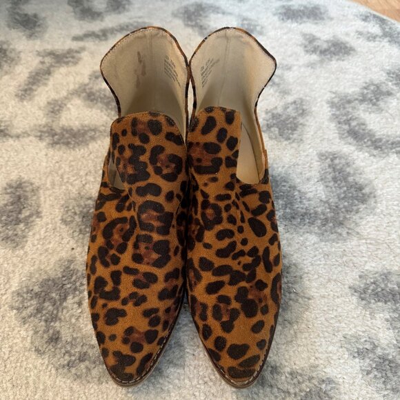 Leopard Print Cut Out Ankle Boot - Picture 2 of 5